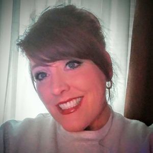 Meet your Posher, Neili y